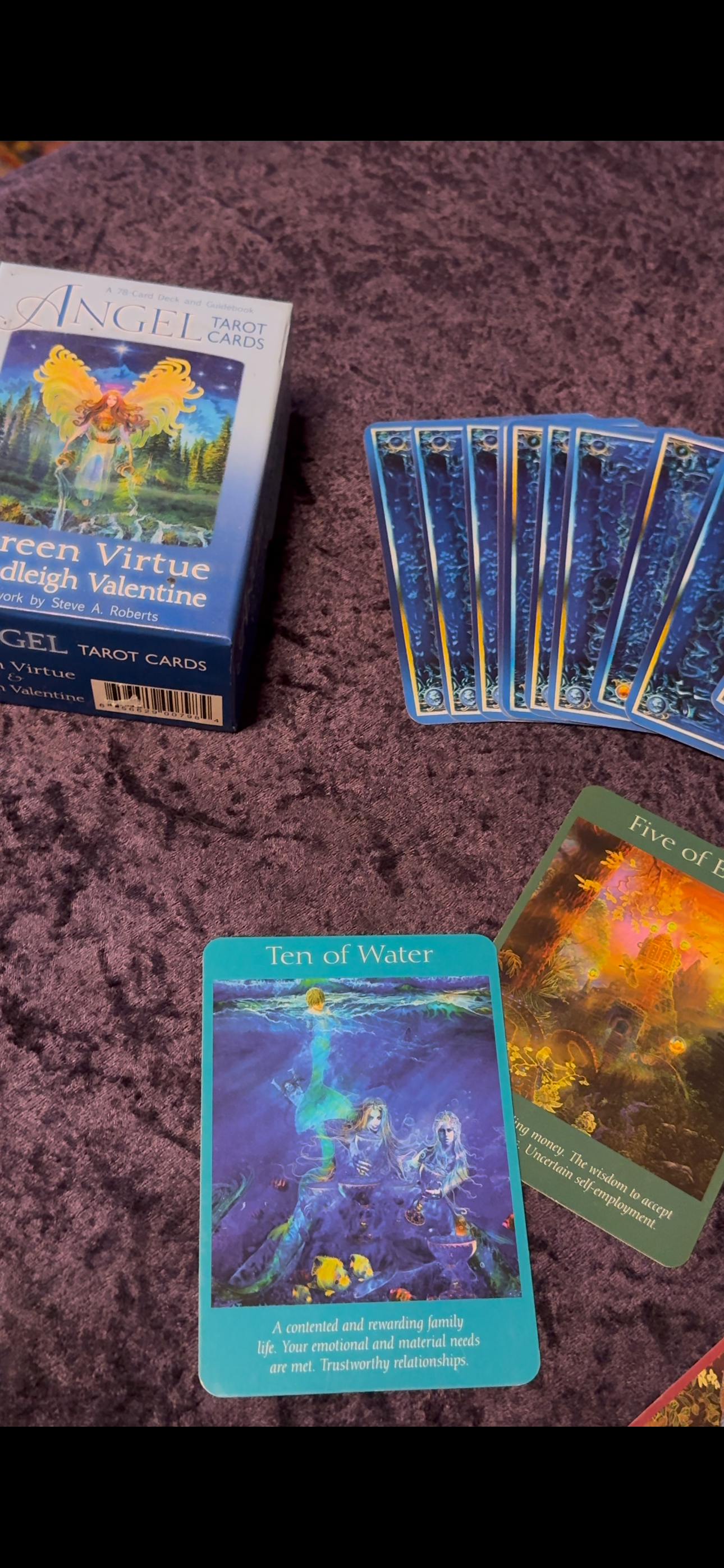 Angel Tarot Cards: A 78-Card Deck and Guidebook ( display stock)